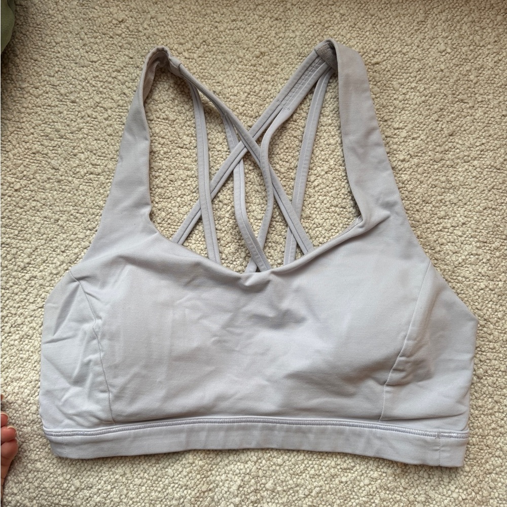 Lululemon Free To Be Serene Bra in Lavender Size 6